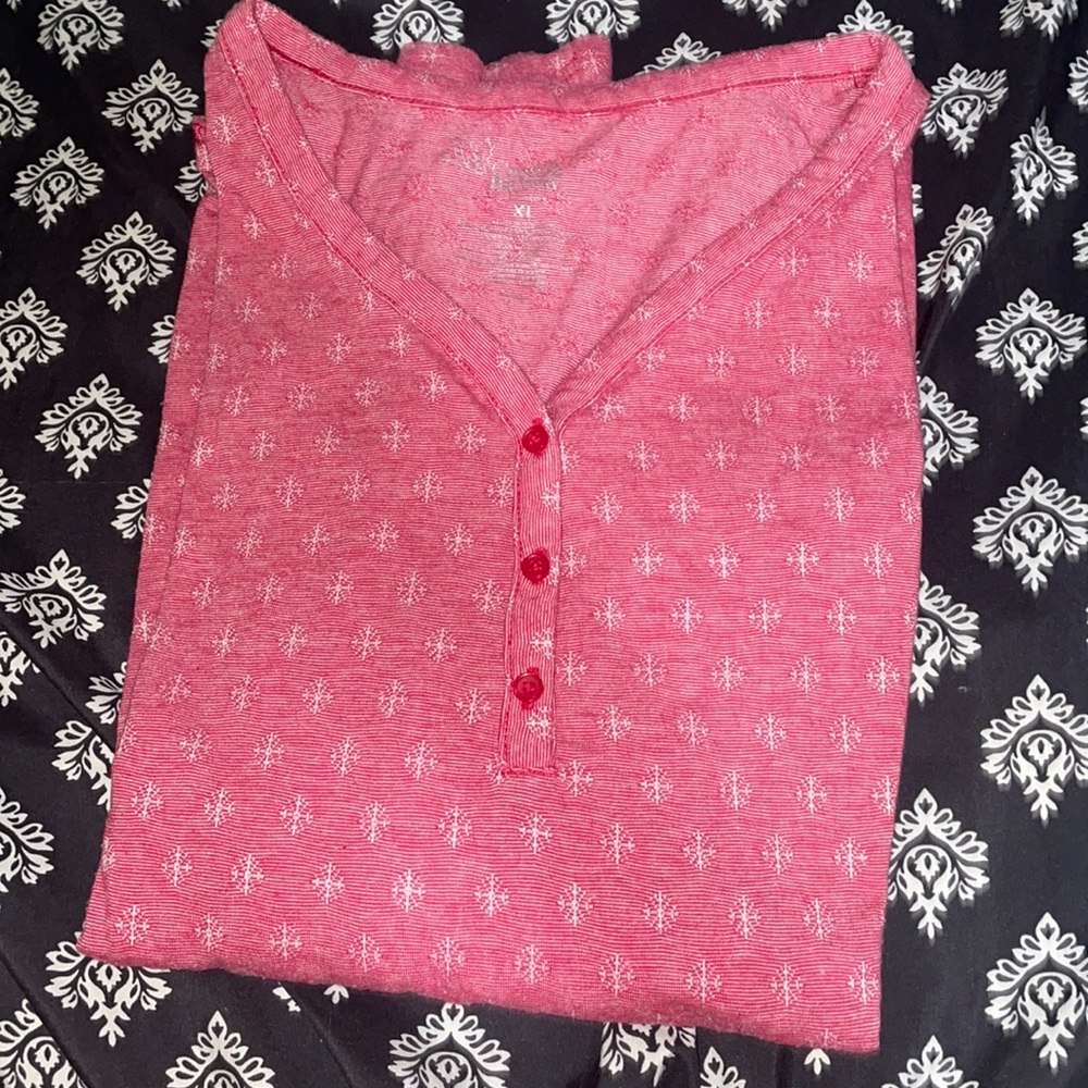 Pink shirt